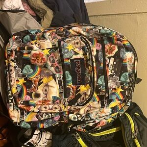 TDN7 Jansport T2650415 Very spacious jansport 4 compartment and cup holder